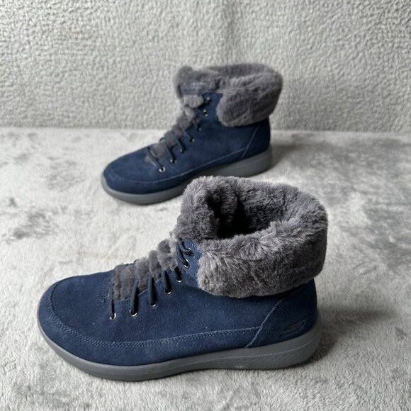 Skechers On-the-Go Fur Lined Navy Suede Boots Sz 8.5 - Picture 1 of 12